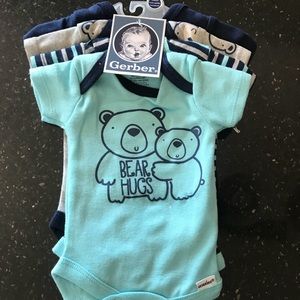 Gerber baby onesies set